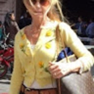 Meet your Posher, Leslie